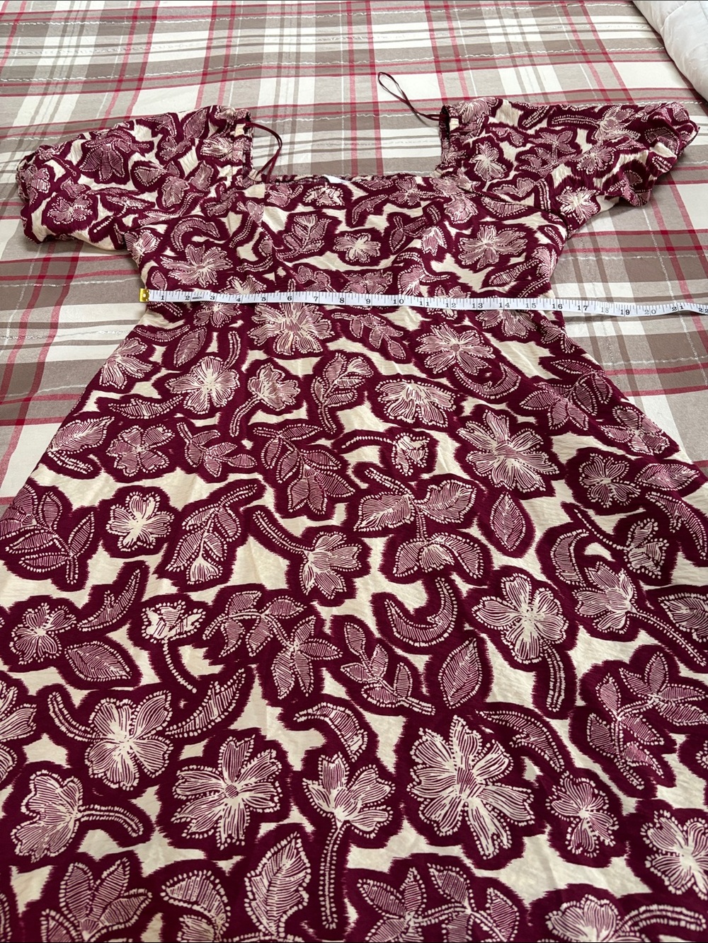 Time and Tru Burgundy and White Floral Puff-Sleeve Mini Dress - Picture 5 of 8